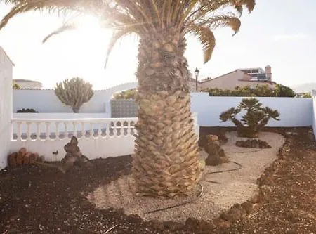 Casa Blanca, Golf Del Sur Villa *